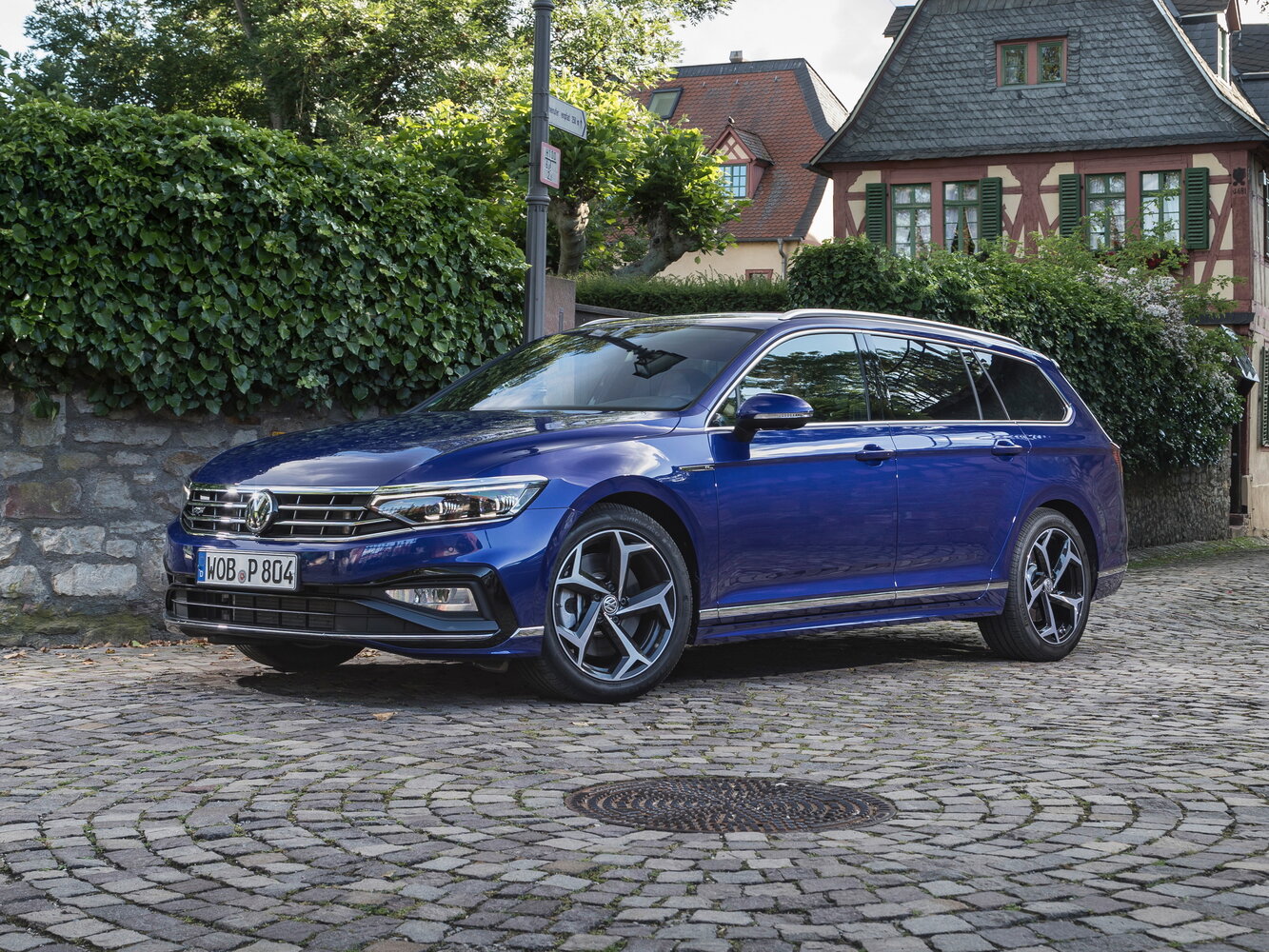 Volkswagen Passat B8 (2014-2023) - Универсал 5 дв.
