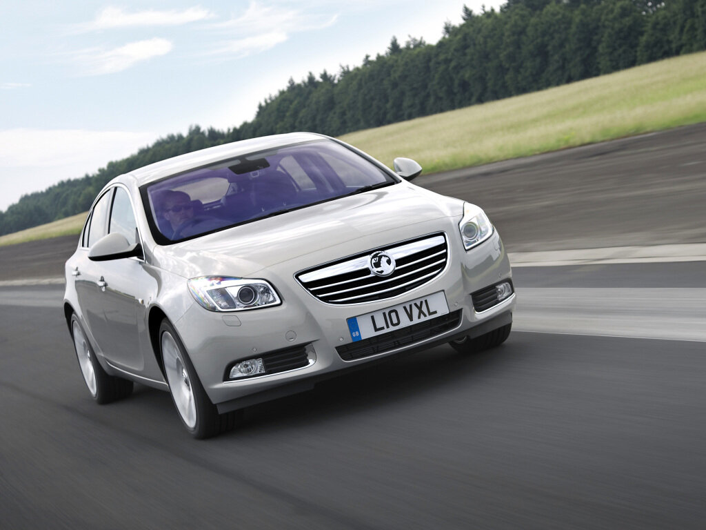 Vauxhall Insignia I (2008-2017) - Лифтбек