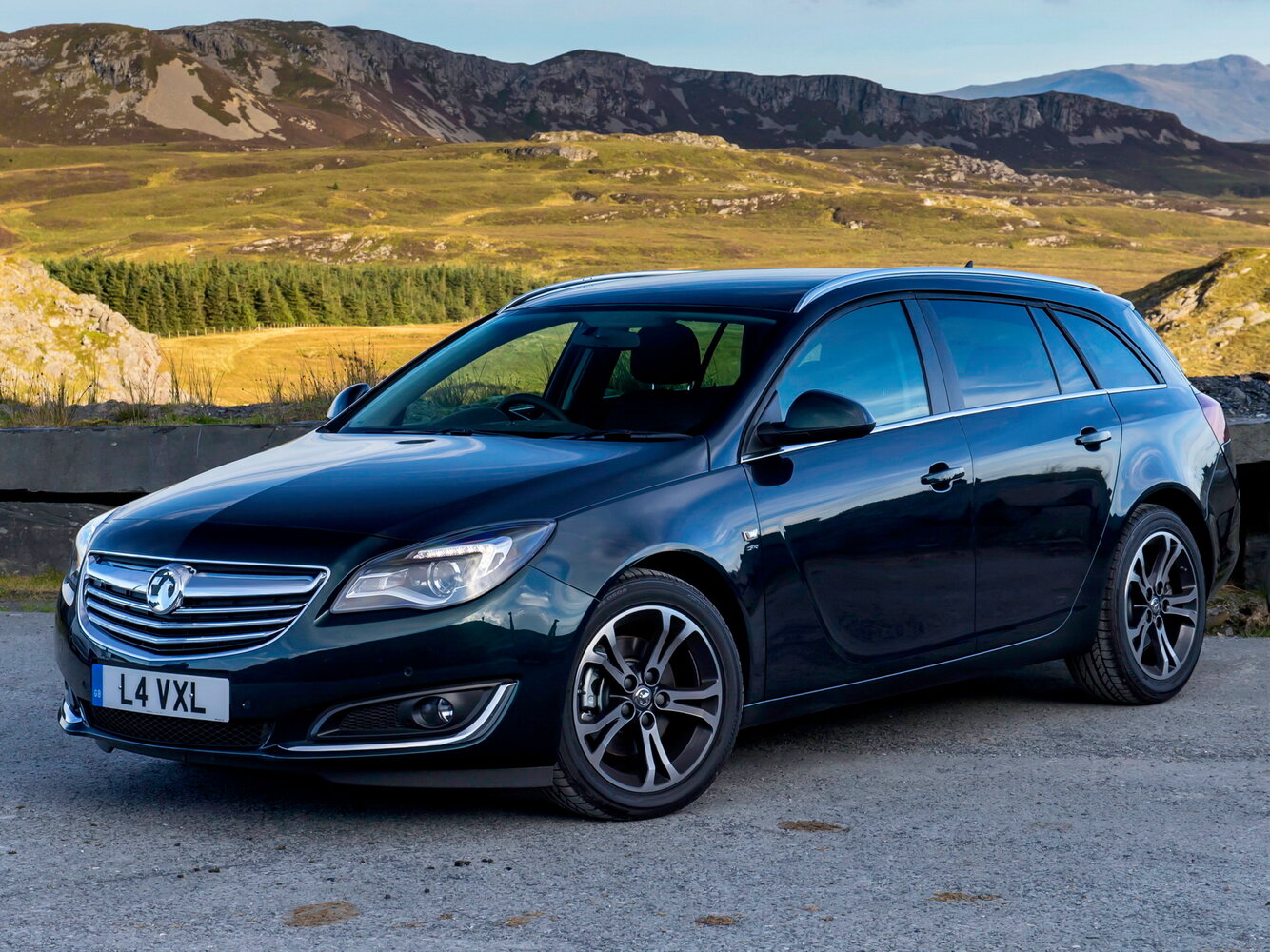 Vauxhall Insignia I (2008-2017) - Универсал 5 дв.