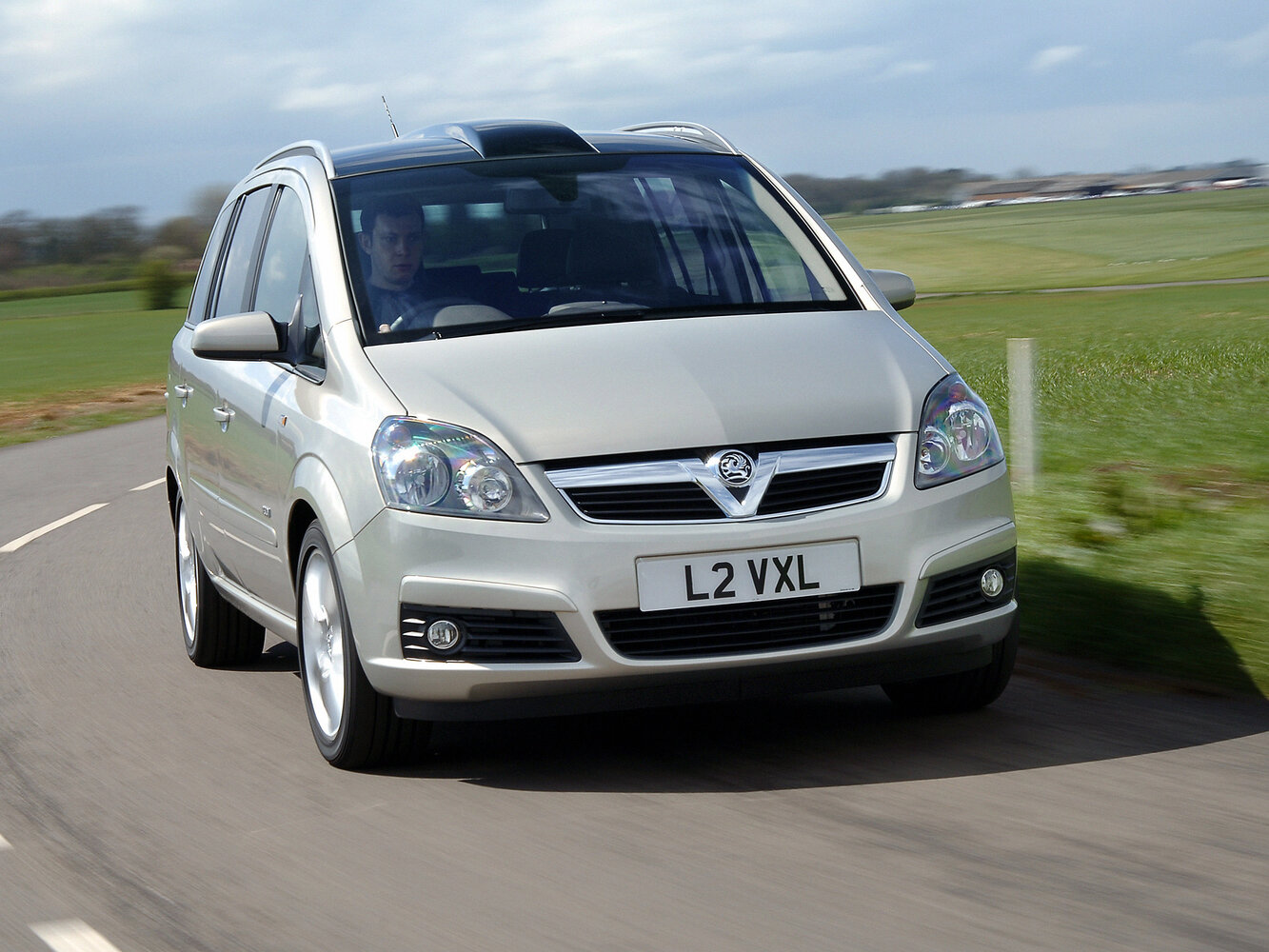 Vauxhall Zafira B (2005-2014) - Компактвэн