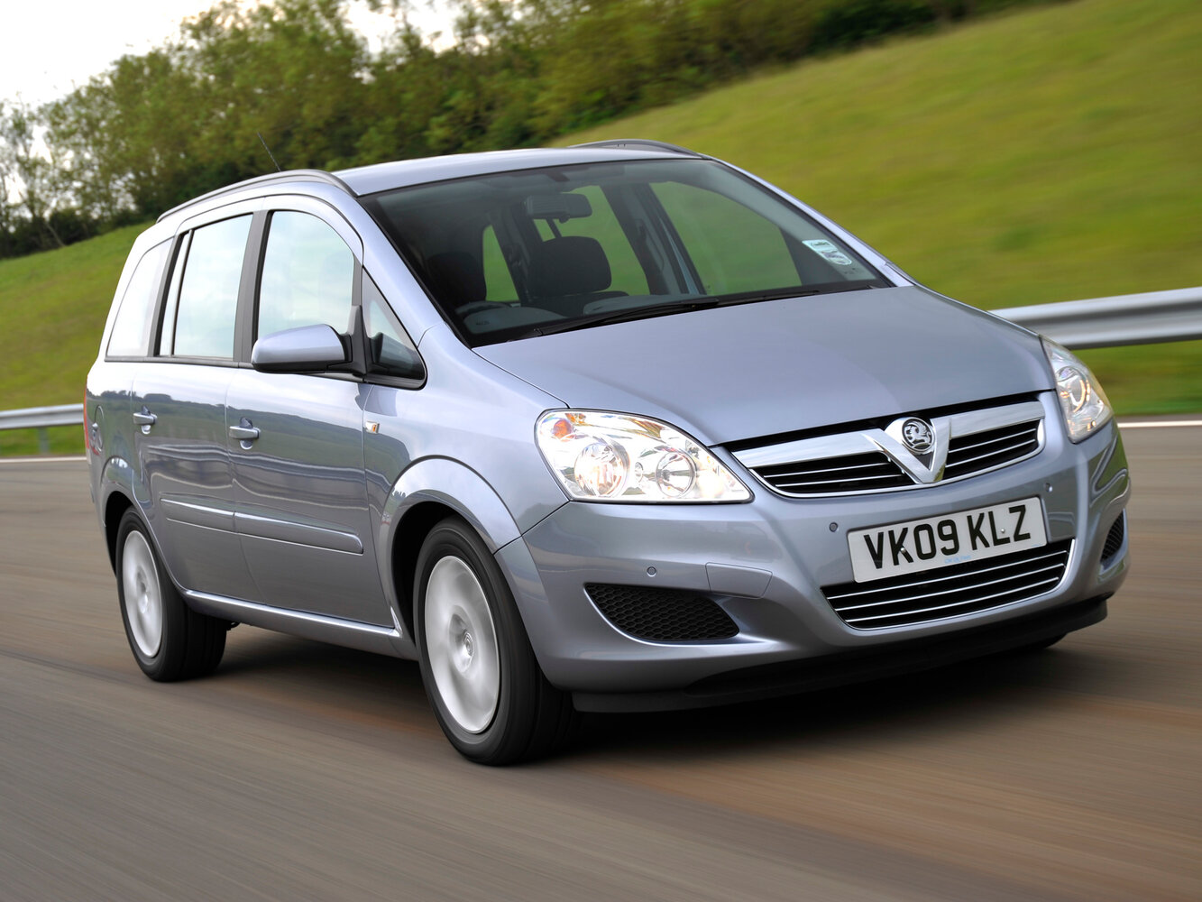 Vauxhall Zafira B (2005-2014) - Компактвэн