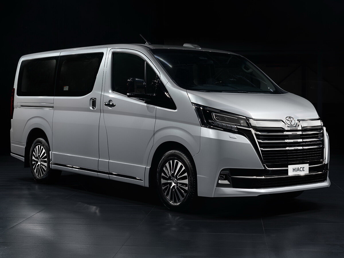 Toyota HiAce H300 (2019-2026) - Минивэн