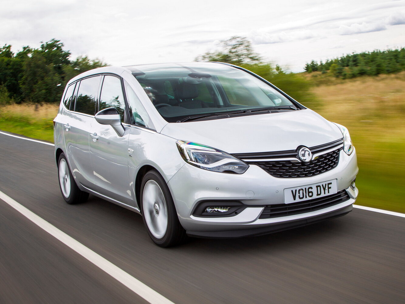 Vauxhall Zafira C (2011-2018) - Минивэн