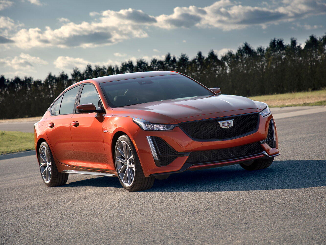 Cadillac CT5-V I (2019-2026) - Седан