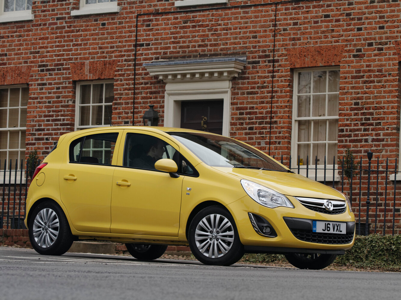 Vauxhall Corsa D (2006-2014) - Хэтчбек 5 дв.
