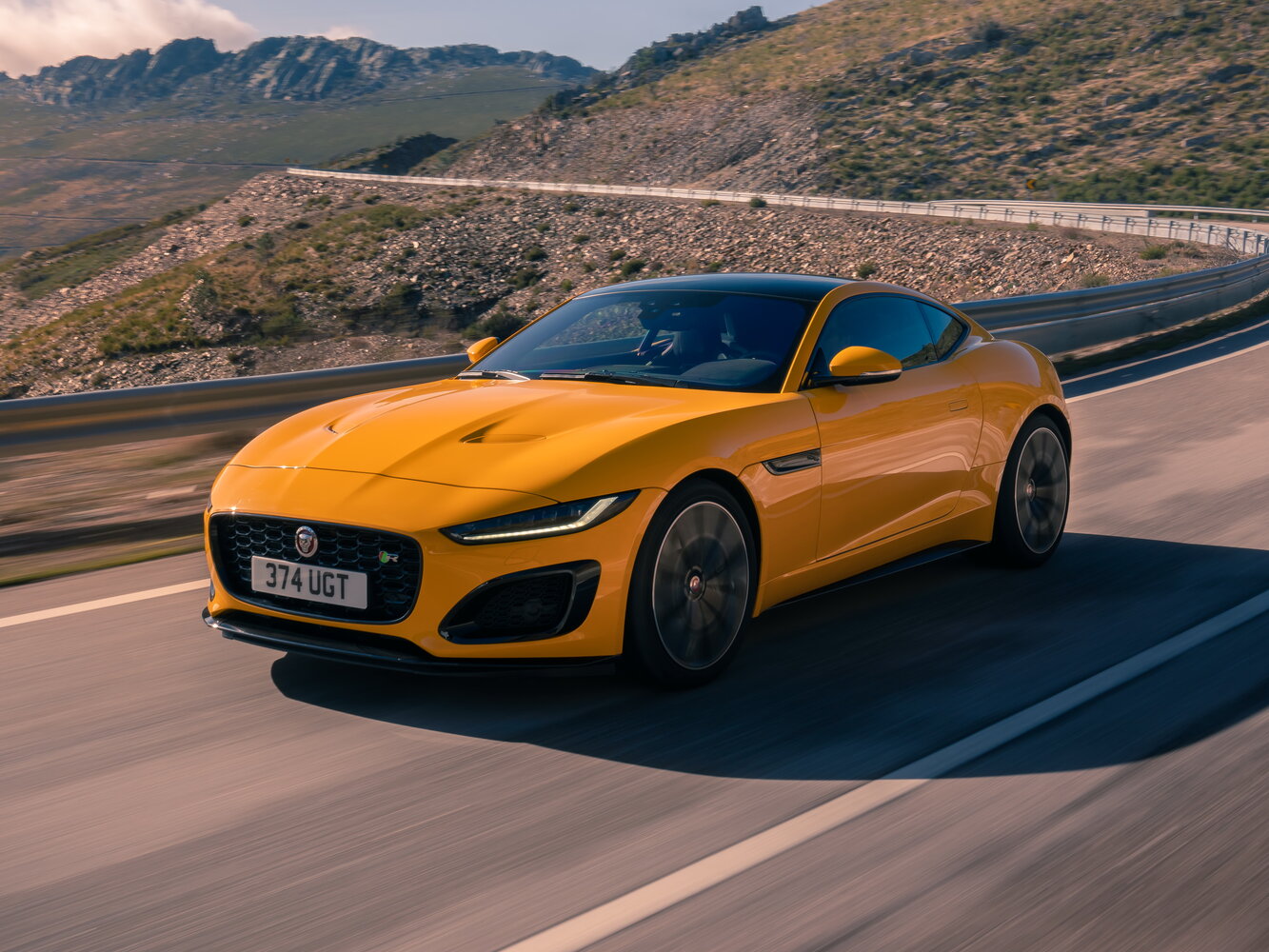 Jaguar F-Type I (2013-2024) - Купе