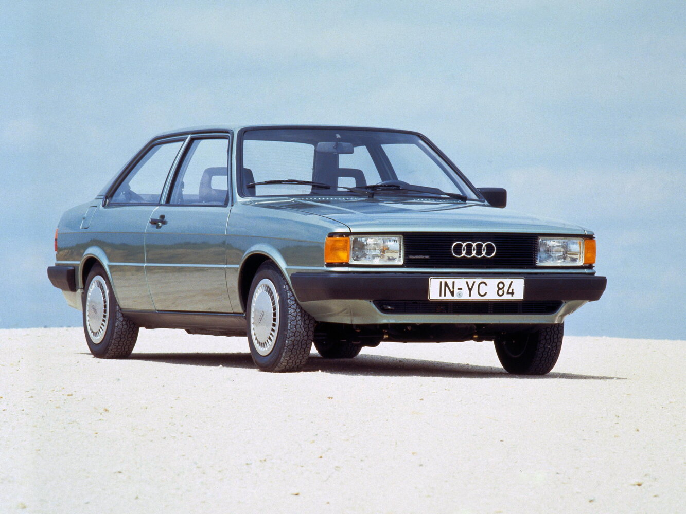 Audi 80 III (1978-1986) - Седан 2 дв.
