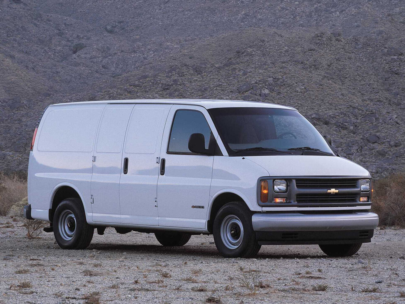 Chevrolet Express I (1996-2002) - Фургон