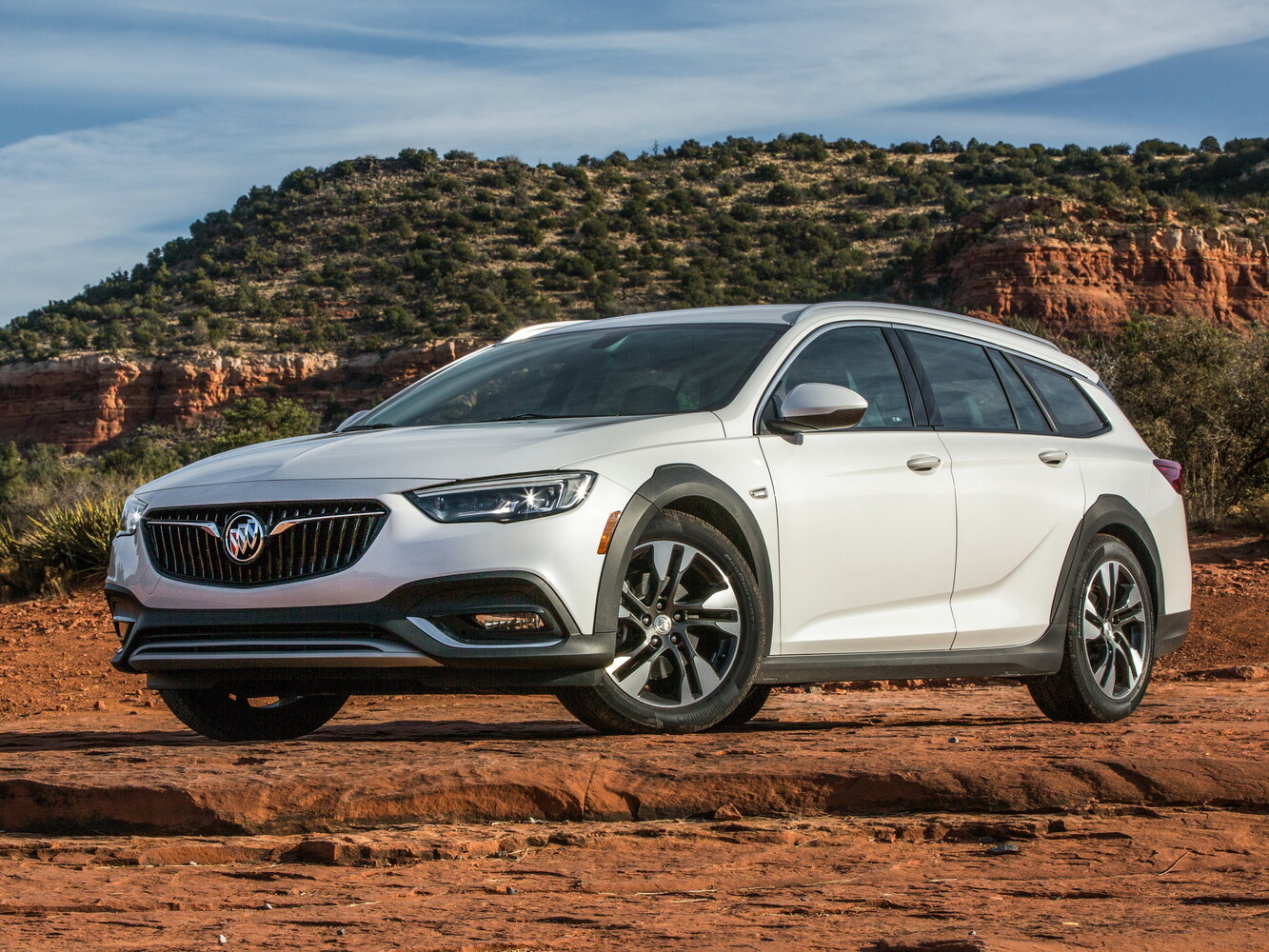 Buick Regal VI (2017-2026) - Универсал 5 дв.