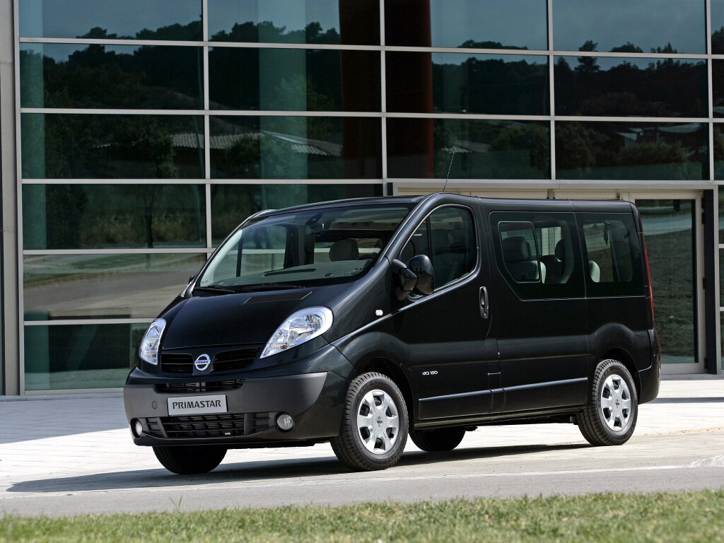 Nissan Primastar I (2002-2014) - Минивэн