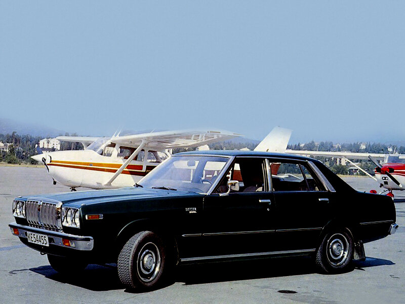 Datsun Laurel III (1977-1981) - Седан