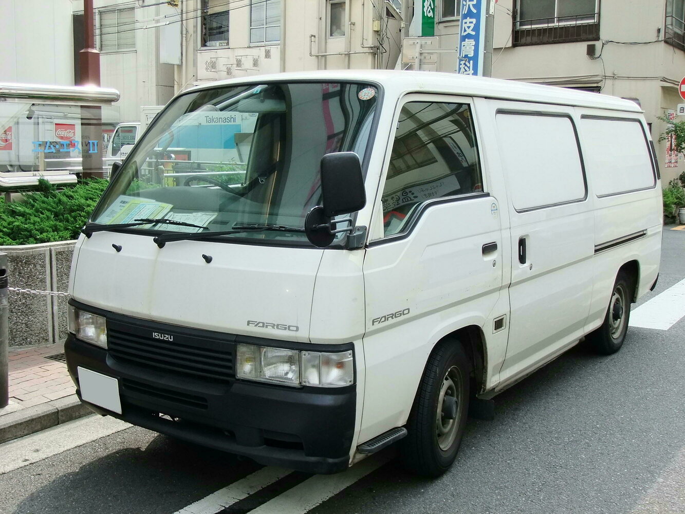 Isuzu Fargo I (1980-1995) - Фургон