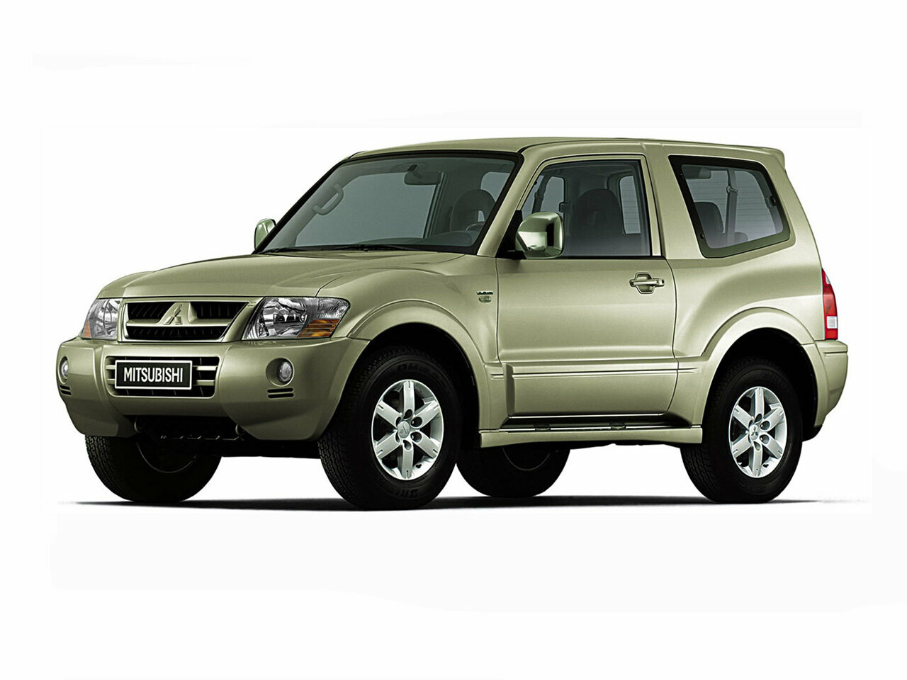 Mitsubishi Pajero III (1999-2006) - Внедорожник 3 дв.