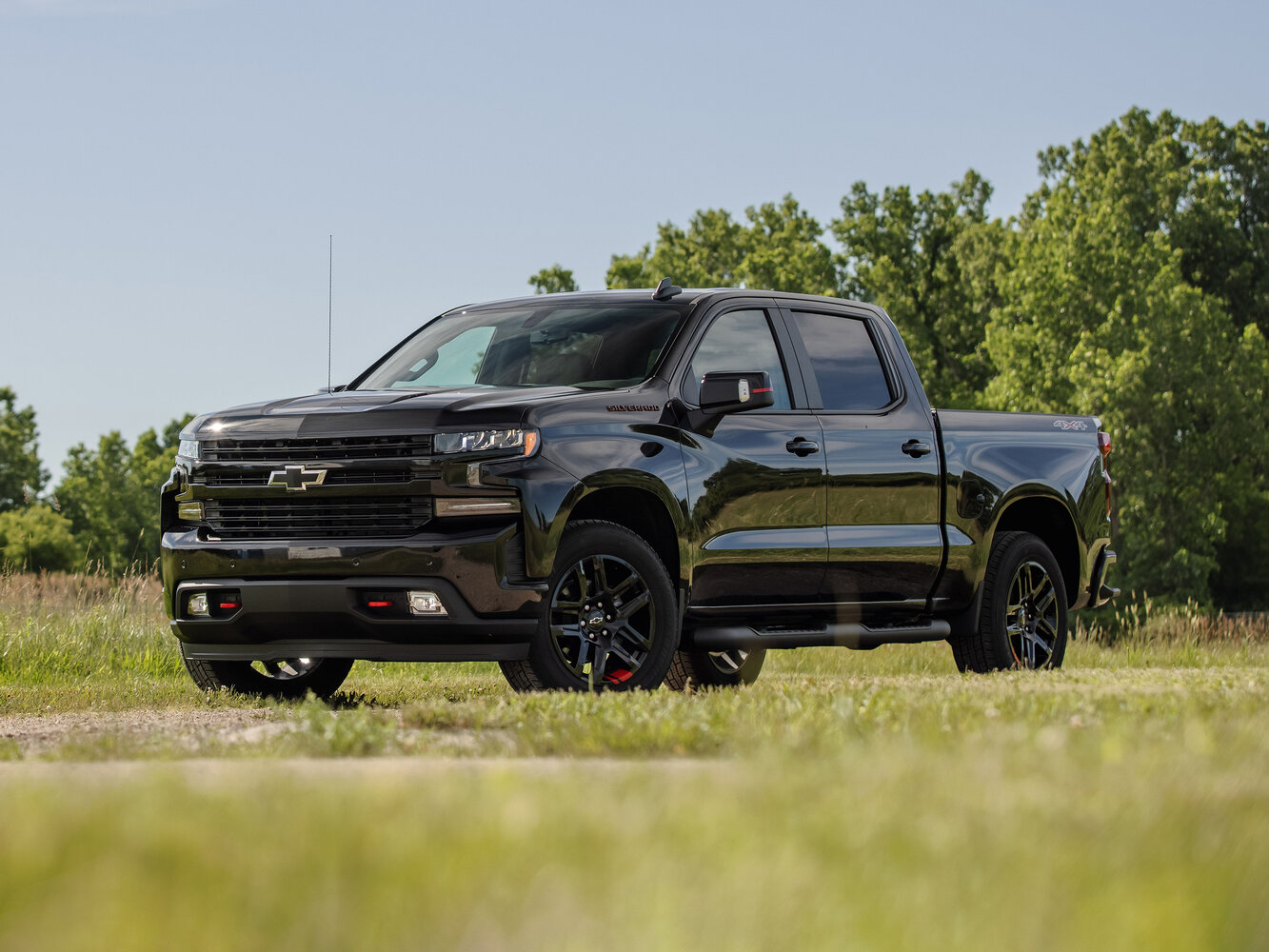 Chevrolet Silverado IV (2019-2026) - Пикап Двойная кабина Crew