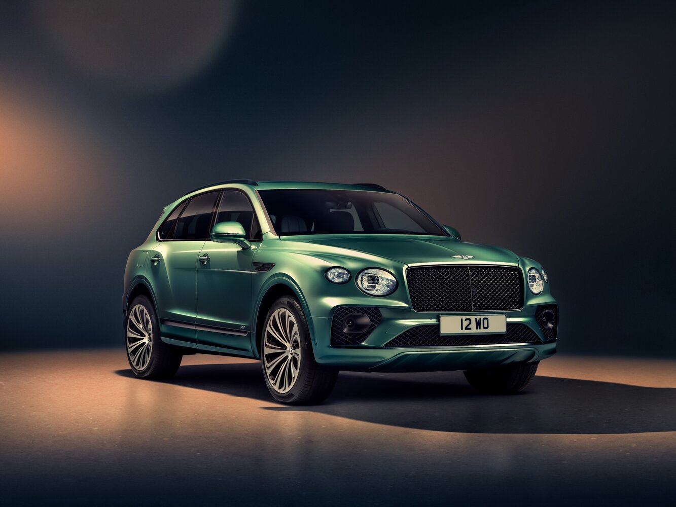 Bentley Bentayga I (2015-2026) - Внедорожник 5 дв.