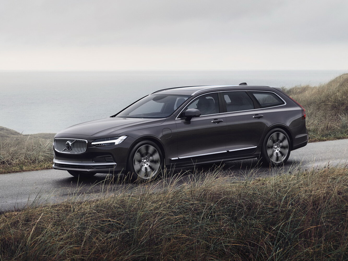 Volvo V90 II (2016-2025) - Универсал 5 дв.