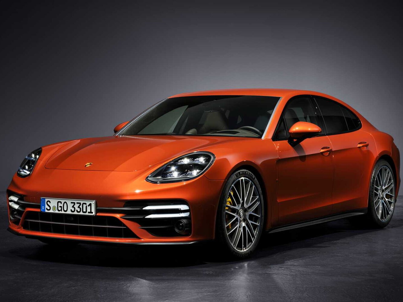 Porsche Panamera II (2016-2024) - Лифтбек