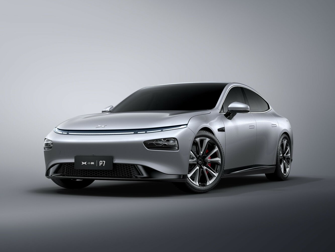 Xpeng P7 I (2020-2023) - Седан