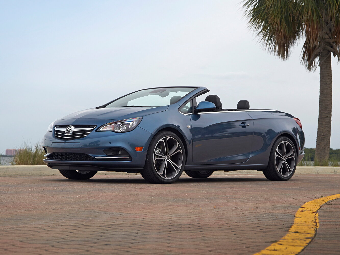 Buick Cascada I (2015-2019) - Кабриолет