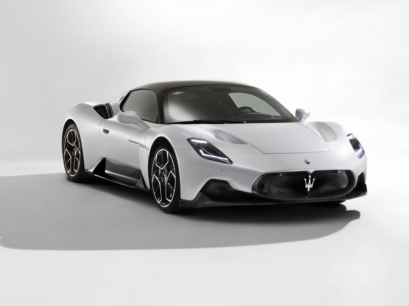 Maserati MC20 I (2020-2026) - Купе