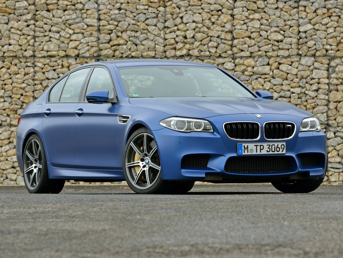 BMW M5 V (2011-2016) - Седан