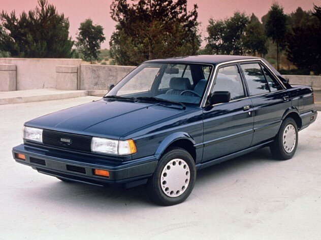 Nissan Sentra II (1985-1990) - Седан