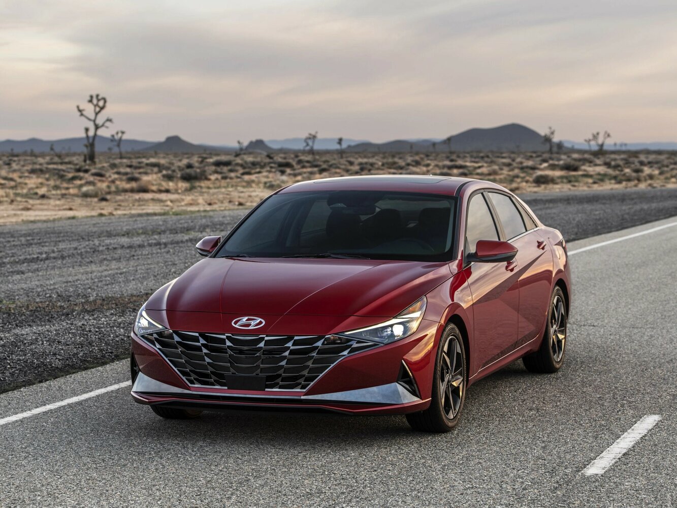 Hyundai Elantra VII (2020-2026) - Седан