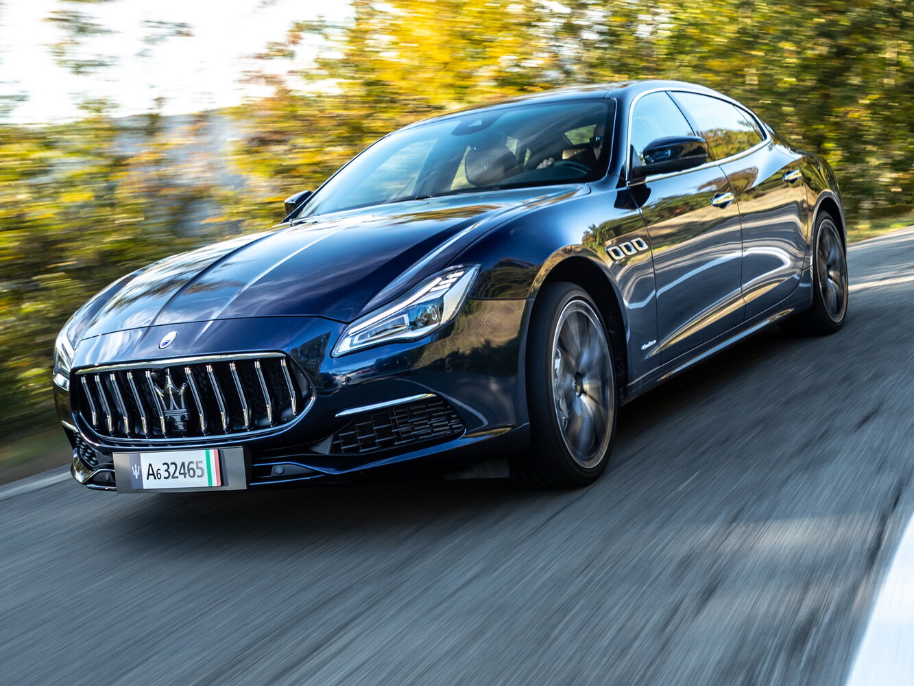 Maserati Quattroporte VI (2012-2024) - Седан