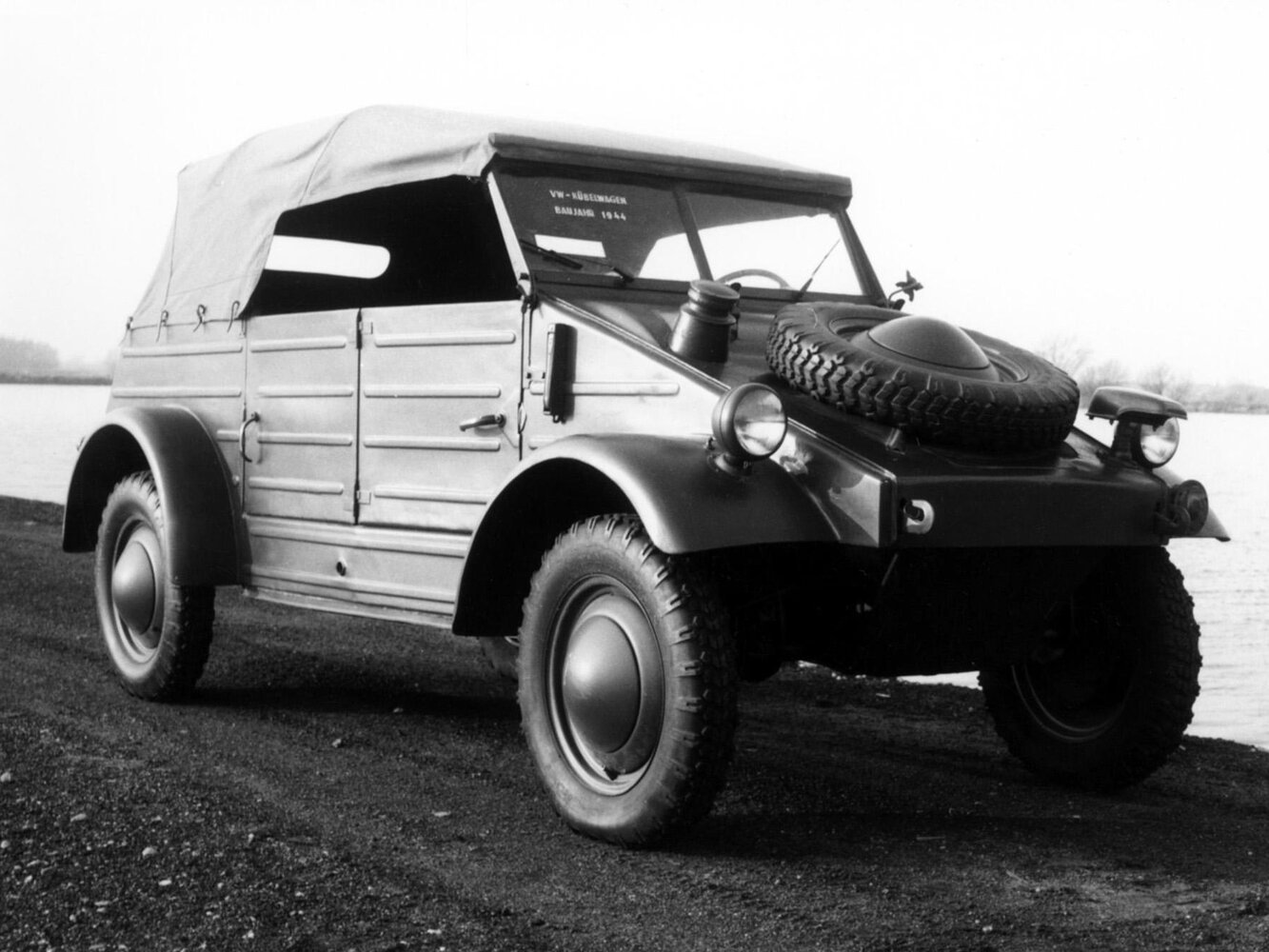 Volkswagen Type 82 I (1940-1945) - Внедорожник открытый