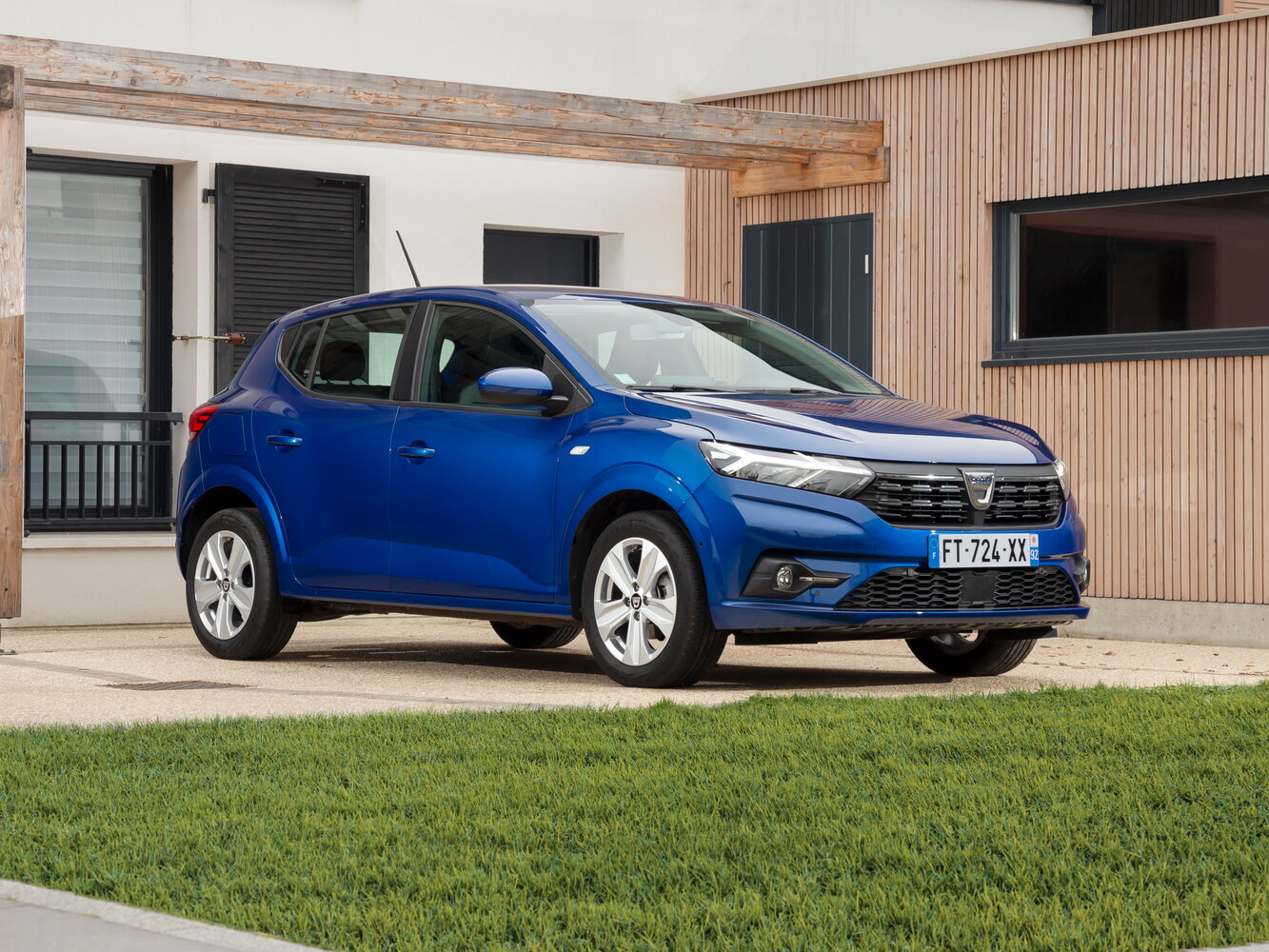 Dacia Sandero III (2020-2026) - Хэтчбек 5 дв.