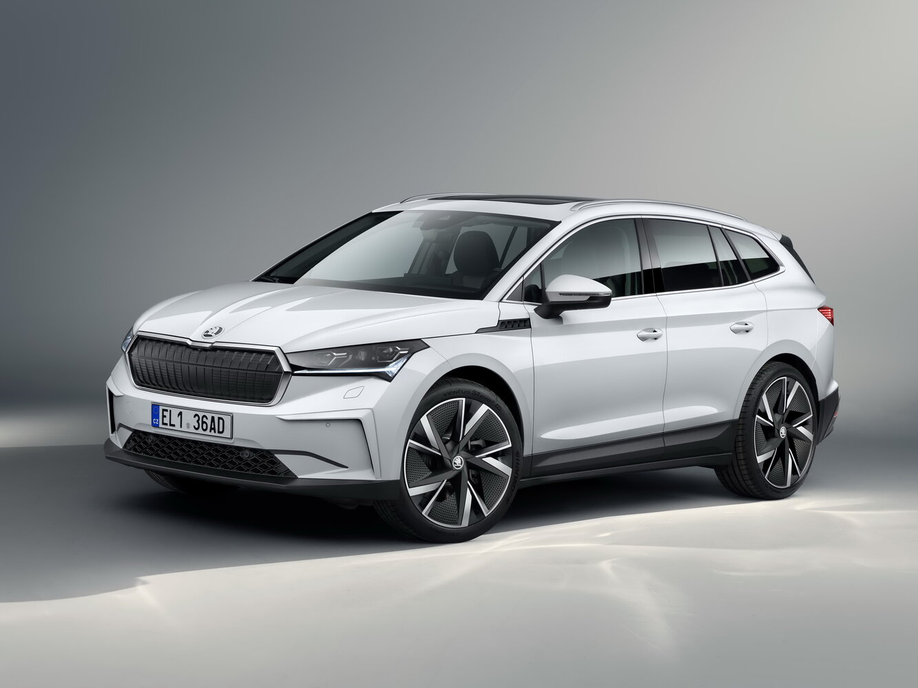 Skoda Enyaq I (2020-2026) - Внедорожник 5 дв.