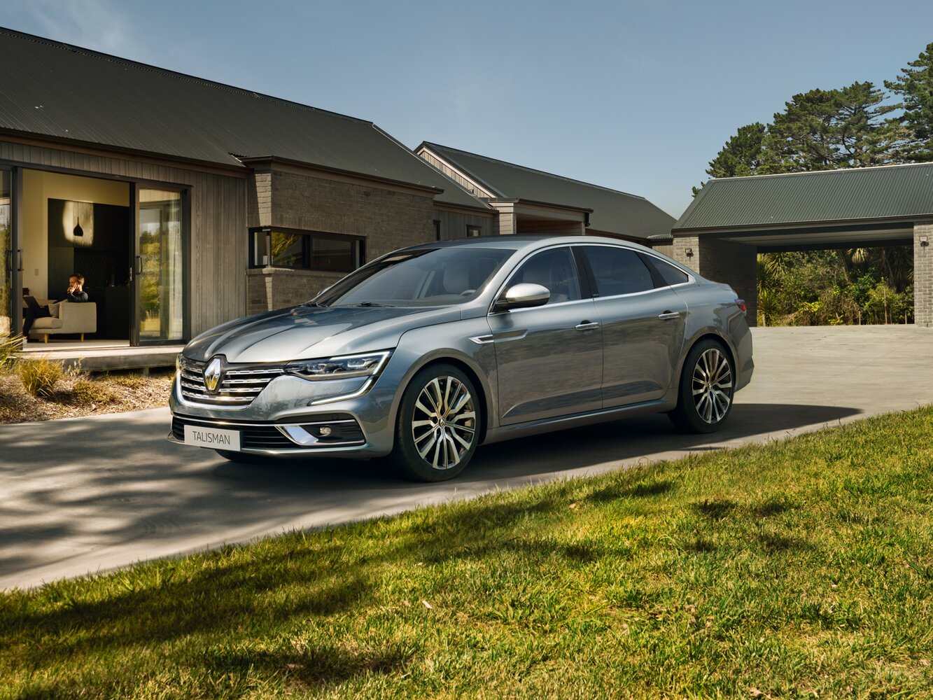 Renault Talisman I (2015-2022) - Седан