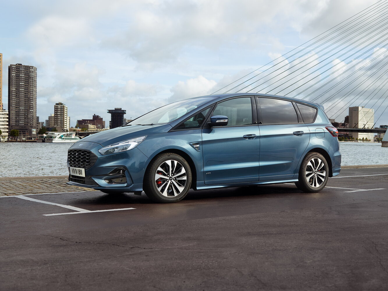 Ford S-MAX II (2015-2023) - Минивэн