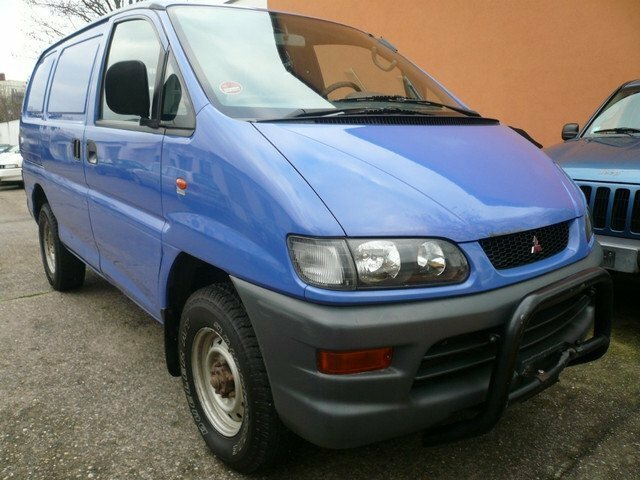 Mitsubishi Delica IV (1994-2007) - Фургон