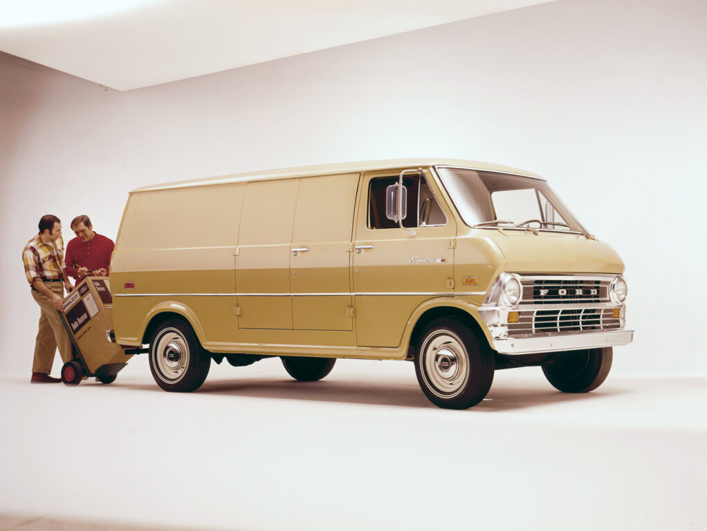 Ford Econoline II (1968-1974) - Фургон