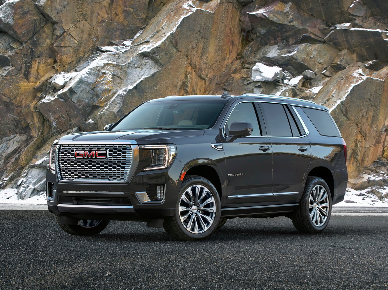 GMC Yukon V (2020-2026) - Внедорожник 5 дв.