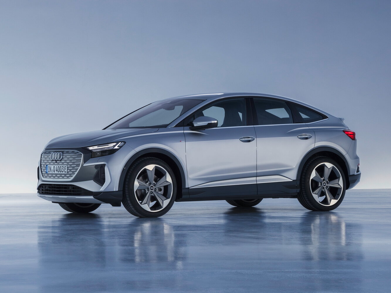 Audi Q4 Sportback e-tron I (2021-2026) - Внедорожник 5 дв.