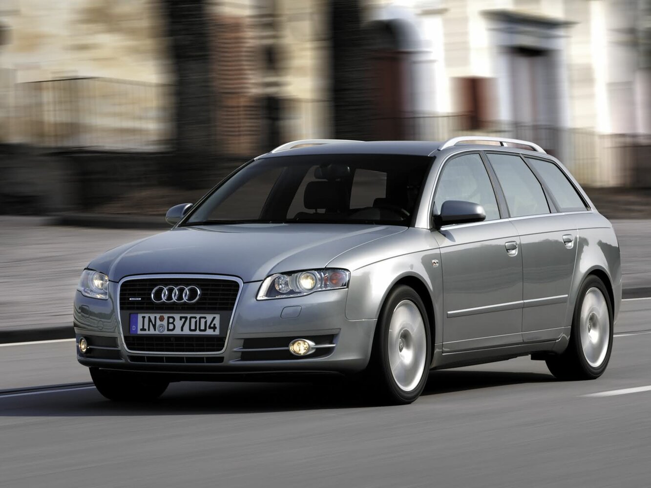 Audi A4 III (2004-2009) - Универсал 5 дв.