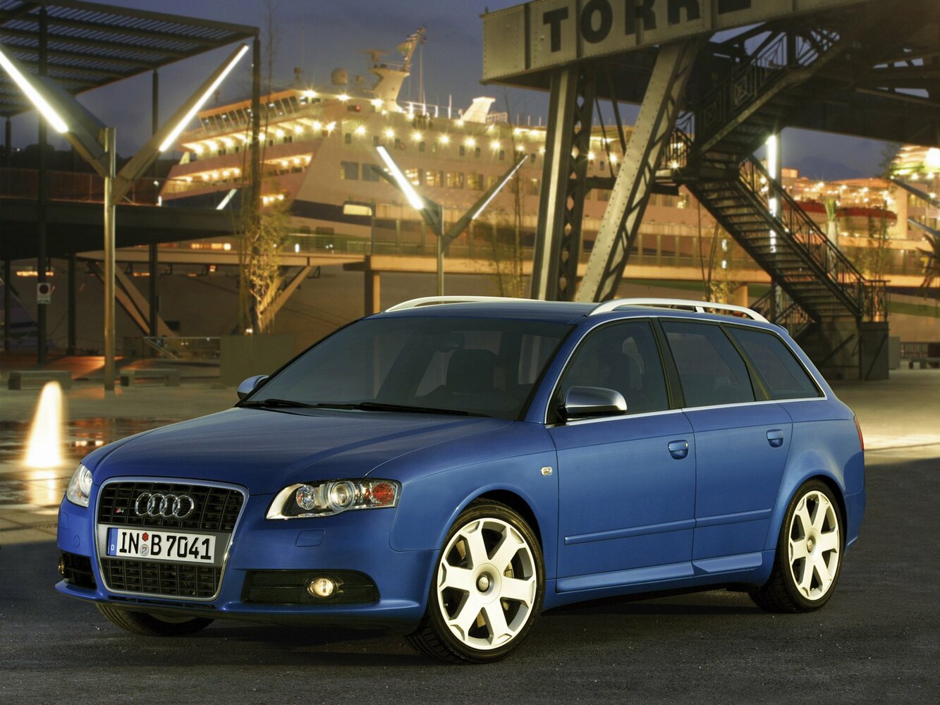 Audi S4 III (2004-2008) - Универсал 5 дв.