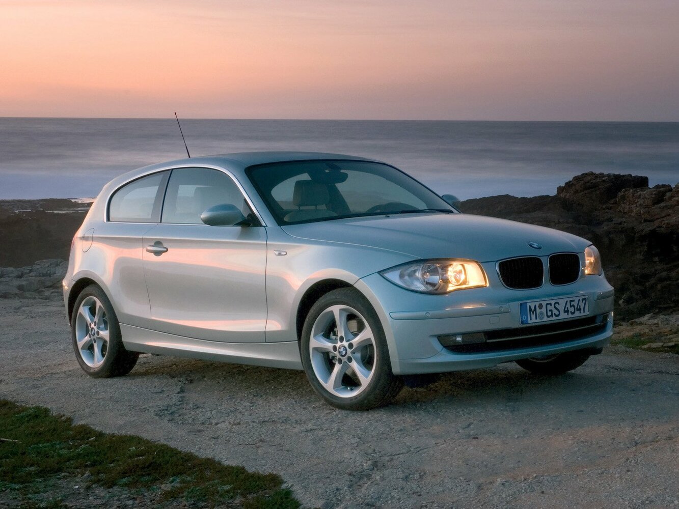 BMW 1 серии I (2004-2014) - Хэтчбек 3 дв.