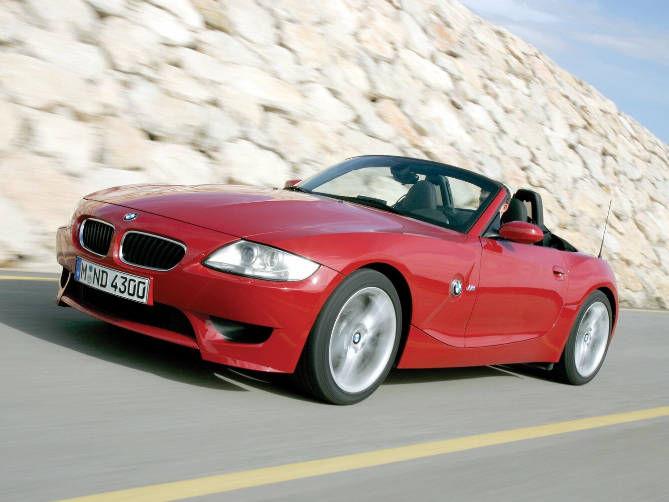 BMW Z4 M I (2006-2009) - Родстер