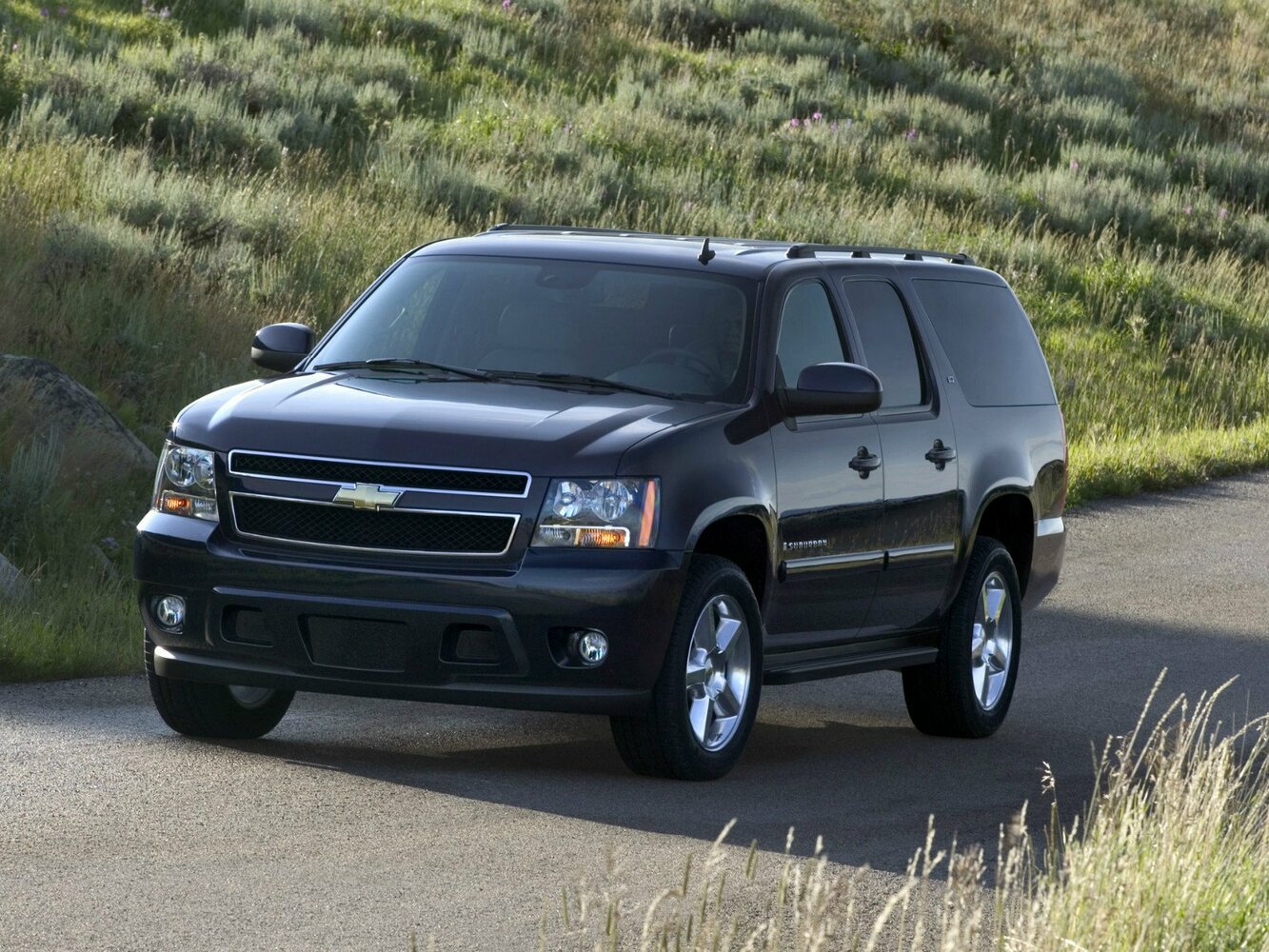 Chevrolet Suburban X (2006-2013) - Внедорожник 5 дв.