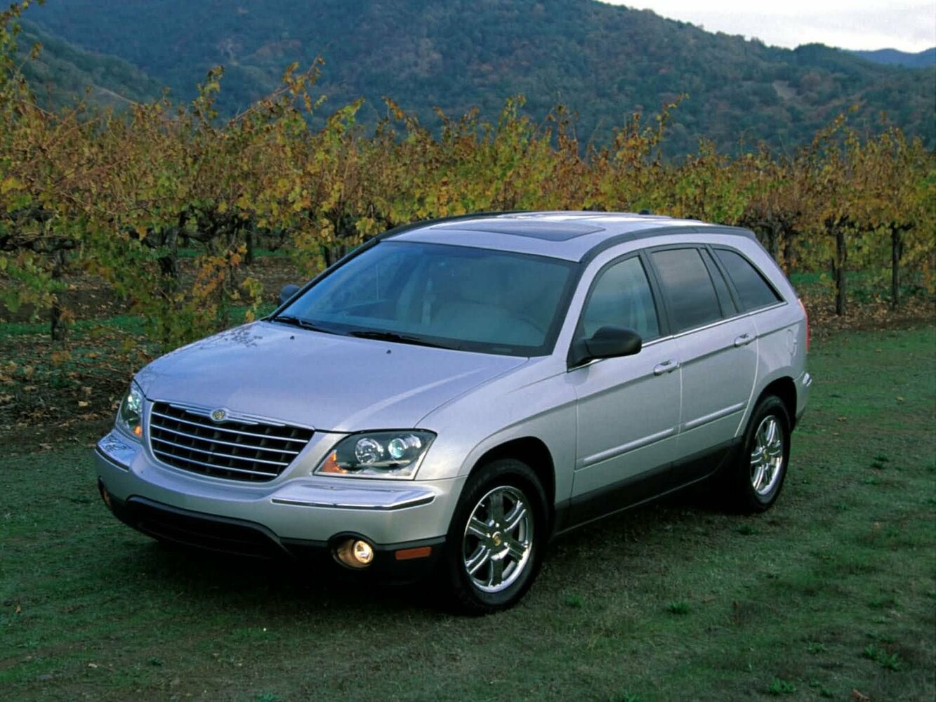 Chrysler Pacifica CS (2003-2008) - Внедорожник 5 дв.