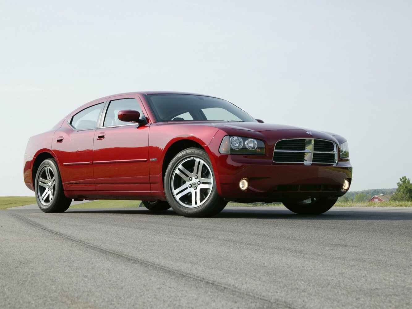 Dodge Charger VI (2005-2010) - Седан