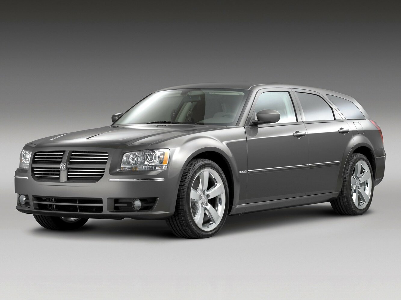 Dodge Magnum II (2003-2008) - Универсал 5 дв.