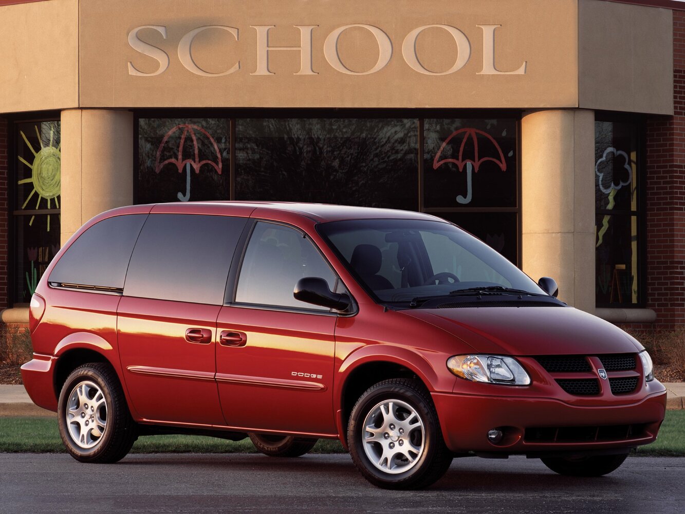 Dodge Caravan IV (2000-2007) - Минивэн
