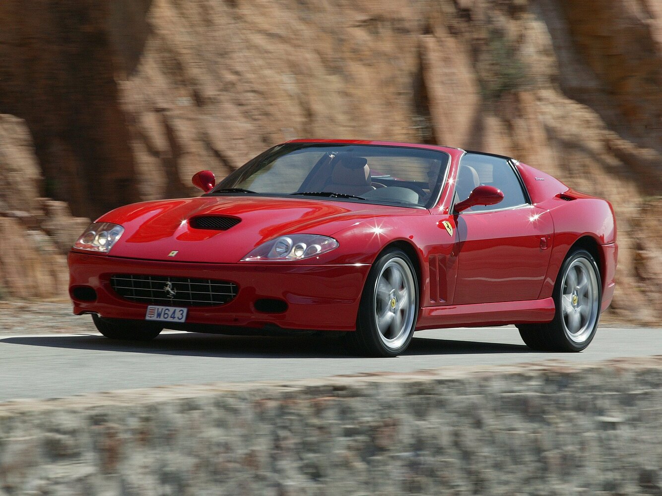 Ferrari 575M I (2002-2006) - Родстер Superamerica