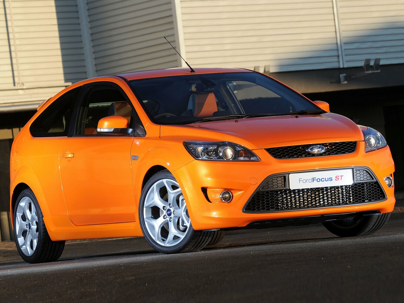 Ford Focus ST II (2005-2011) - Хэтчбек 3 дв.