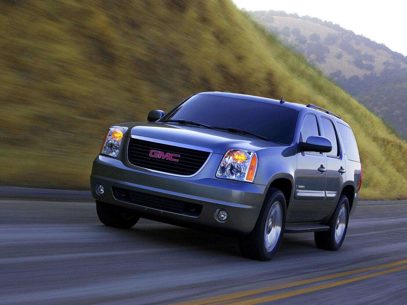 GMC Yukon III (2006-2014) - Внедорожник 5 дв.