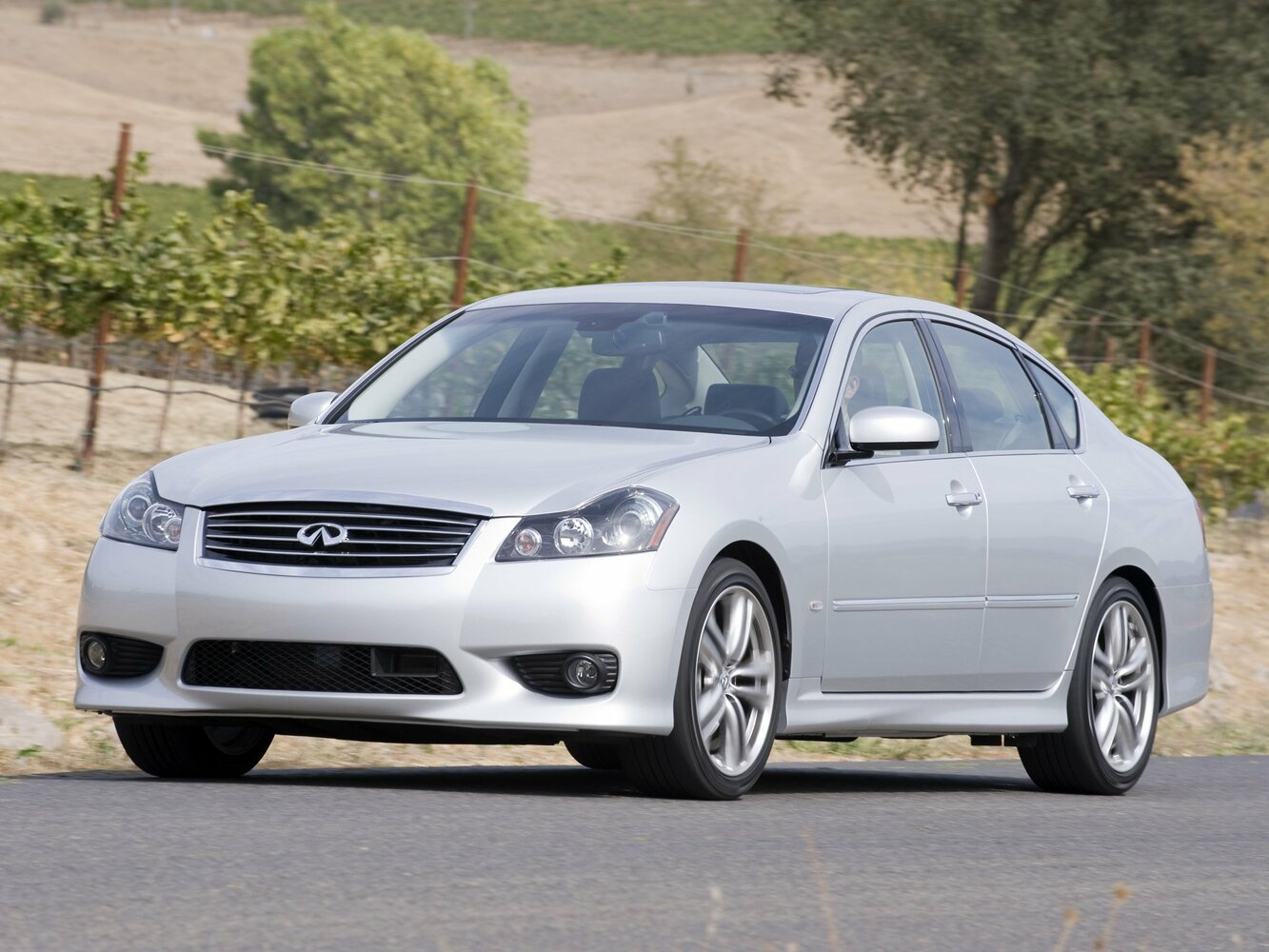 Infiniti M III (2005-2010) - Седан
